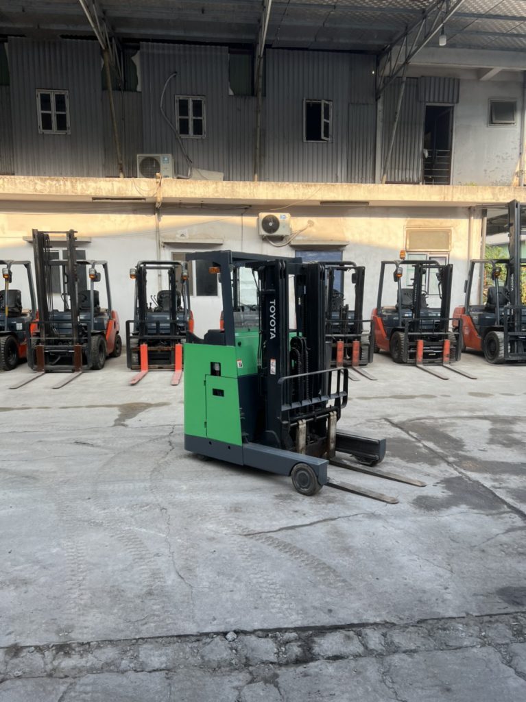 Xe nâng điện đứng lái 1,5 tấn 7FBR15