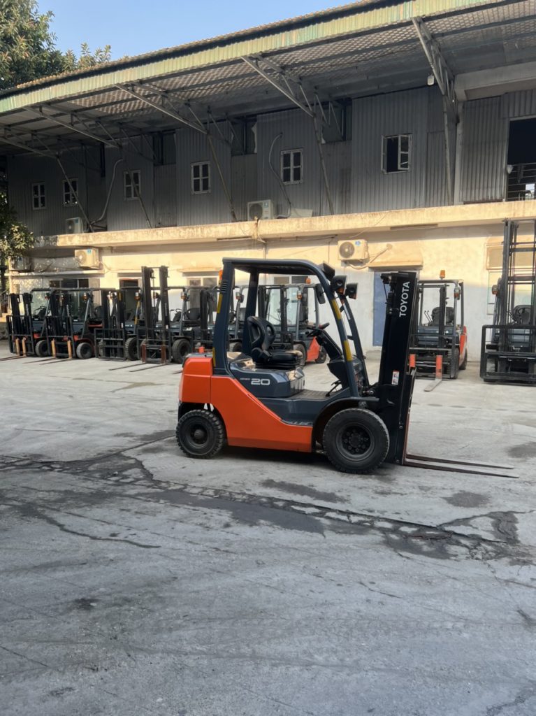 Forklift 2 tons Turbo 1ZS
