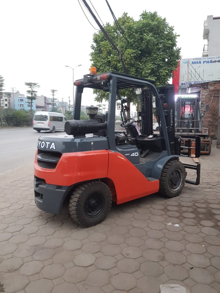 Forklift 4 tons Turbo 1KD