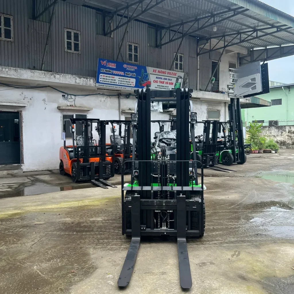 Xe Nâng Điện Ngồi Lái VILEGE 3.5 Tấn (Mới 100%)