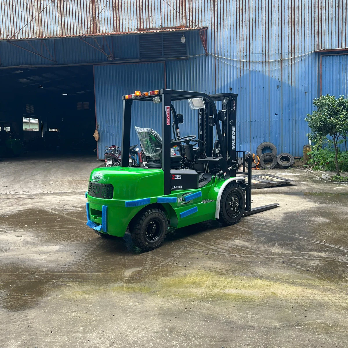 Hình ảnh thực tế xe nâng VILEGE mới - 7